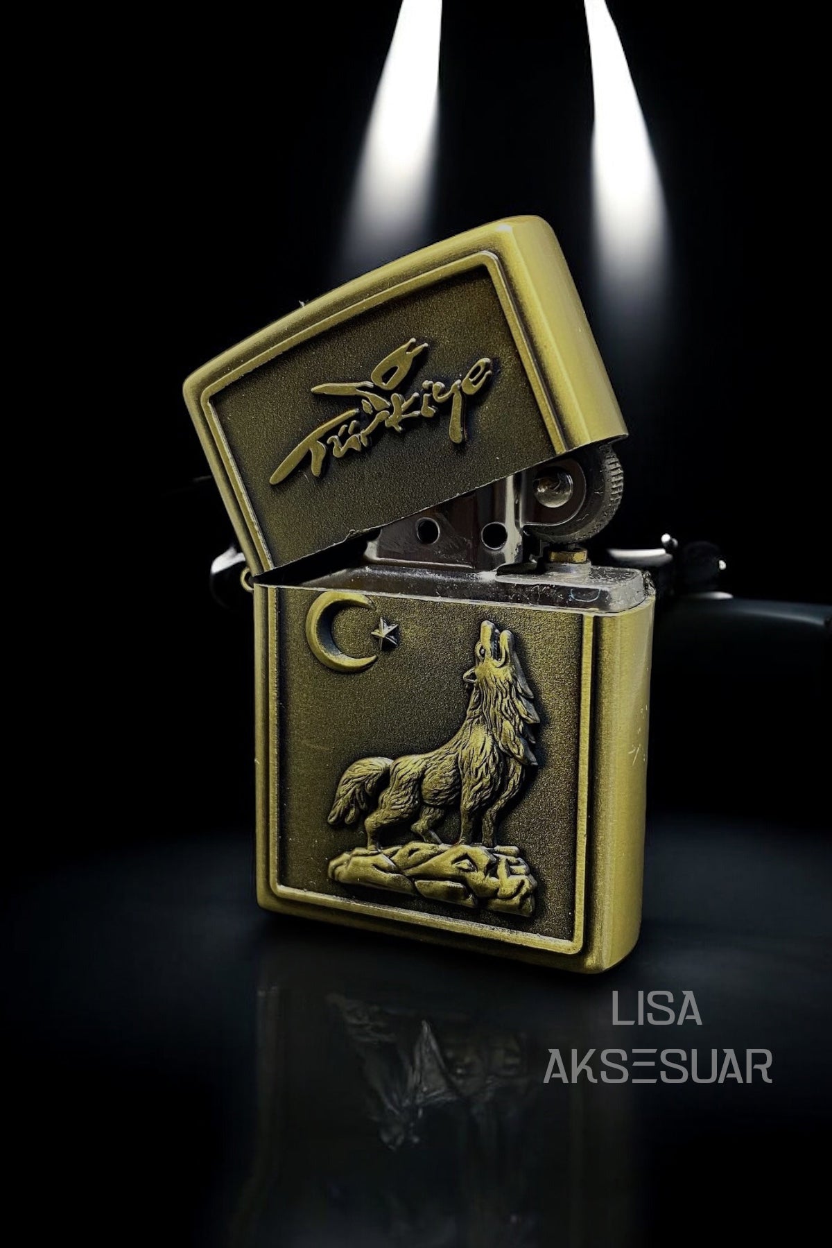 Üç Boyutlu Kabartmalı Bozkurt Desenli Zippo Çakmak
